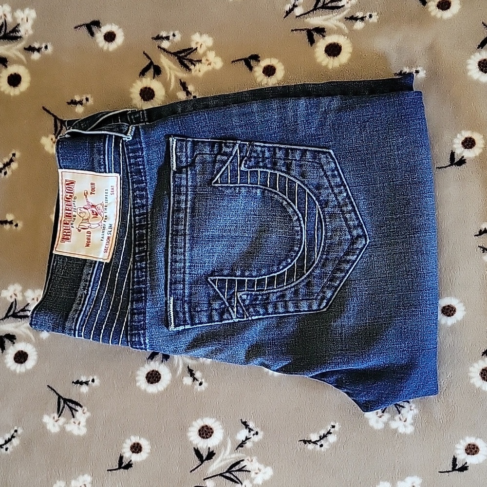 TRUE RELIGION JEANS 34